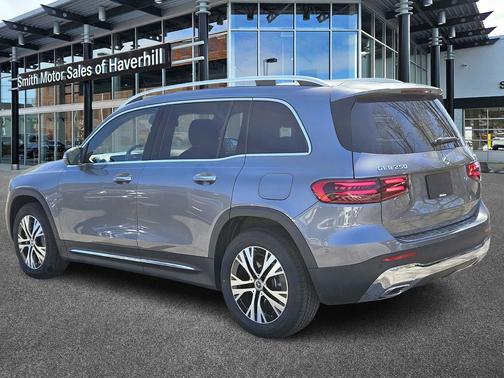 Mountain Grey Metallic 2026 Mercedes-Benz GLB 250 4MATIC