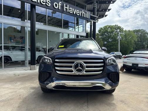 2025 Mercedes-Benz GLS 450 