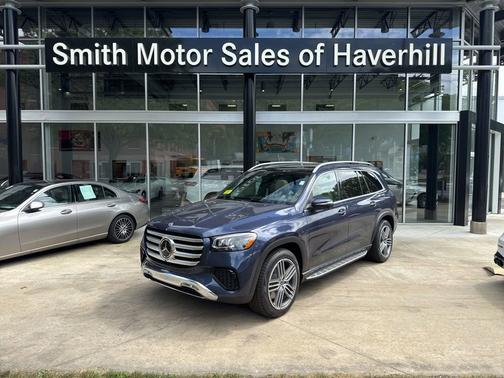 2025 Mercedes-Benz GLS 450 