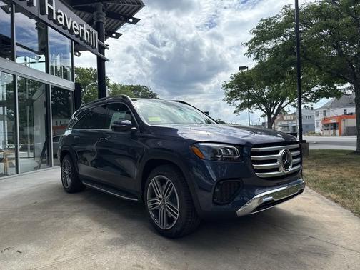 2025 Mercedes-Benz GLS 450 