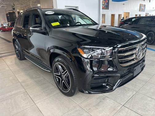 2025 Mercedes-Benz GLS 450