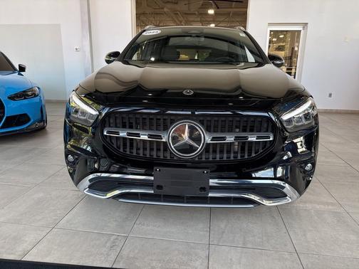 2025 Mercedes-Benz GLA 250