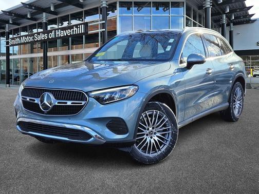 Verde Silver Metallic 2026 Mercedes-Benz GLC 300 4MATIC