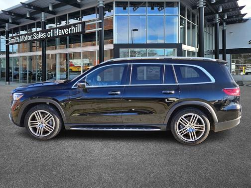 2025 Mercedes-Benz GLS 450 