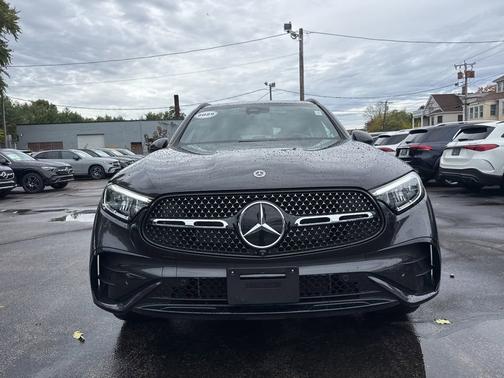 2025 Mercedes-Benz GLC 300 4MATIC
