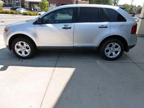 2011 Ford Edge SE