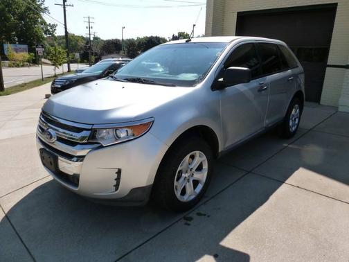2011 Ford Edge SE