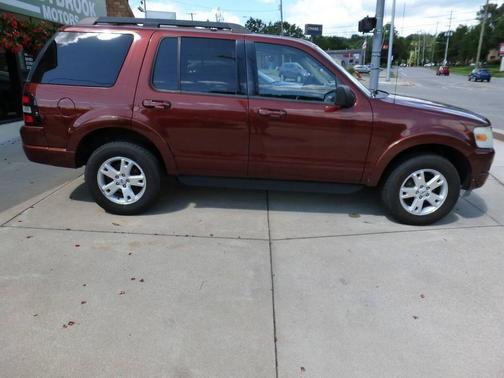 2010 Ford Explorer XLT