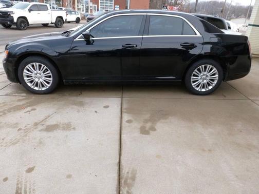 2014 Chrysler 300 S