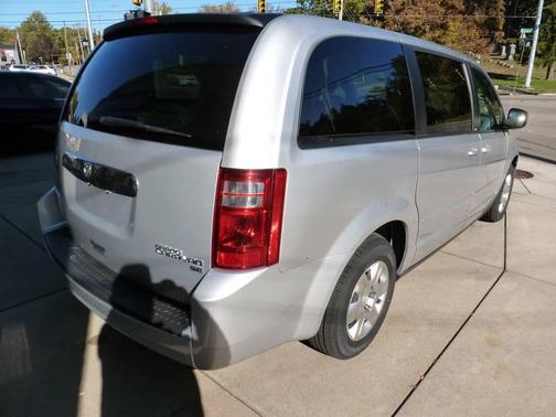 2010 Dodge Grand Caravan SE