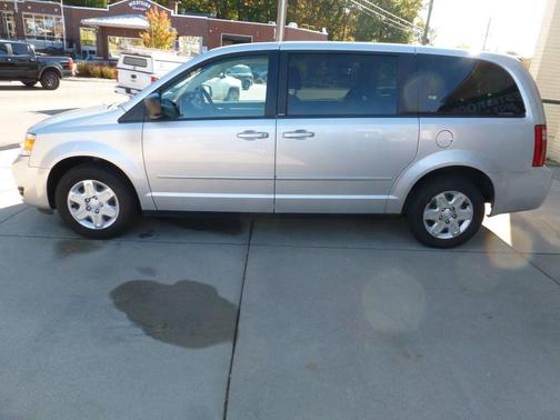 2010 Dodge Grand Caravan SE