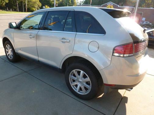 2007 Lincoln MKX Base
