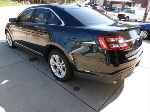 2015 Ford Taurus SEL AWD 4dr Sedan