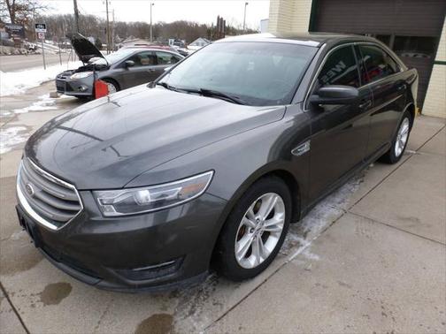 2015 Ford Taurus SEL AWD 4dr Sedan