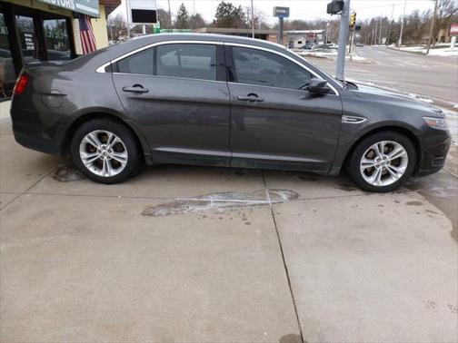 2015 Ford Taurus SEL AWD 4dr Sedan