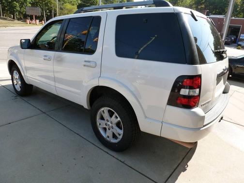 2009 Ford Explorer XLT