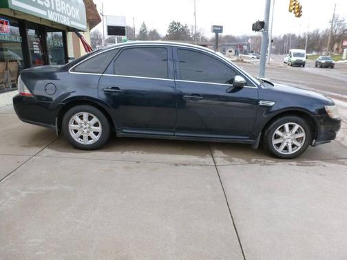 2008 Ford Taurus SEL 4dr Sedan
