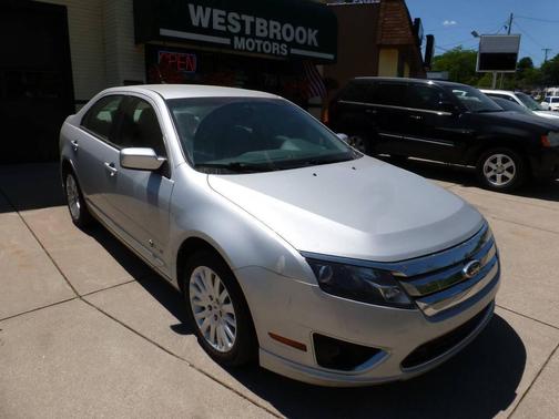 Brilliant Silver Metallic 2010 Ford Fusion Hybrid Base