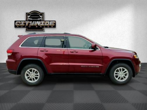 2020 Jeep Grand Cherokee Laredo