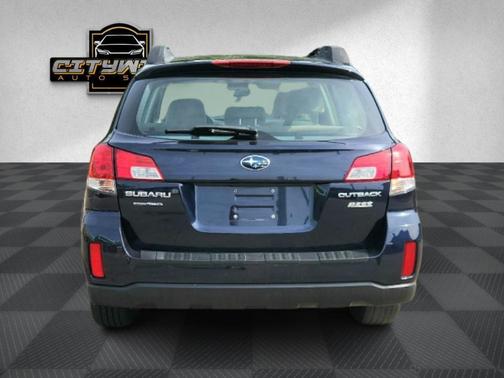 2014 Subaru Outback 2.5i