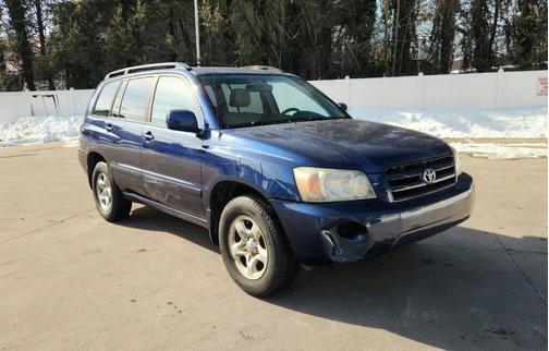 2005 Toyota Highlander Base