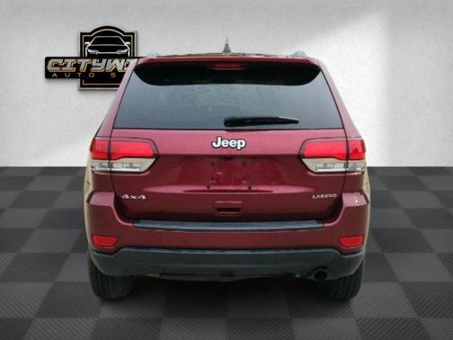 2020 Jeep Grand Cherokee Laredo