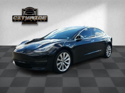 2018 Tesla Model 3 Performance