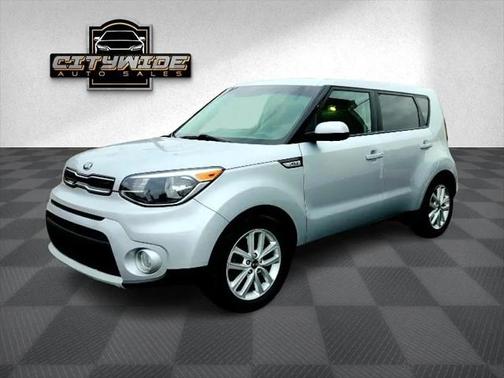 2019 Kia Soul +