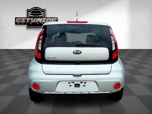 2019 Kia Soul +