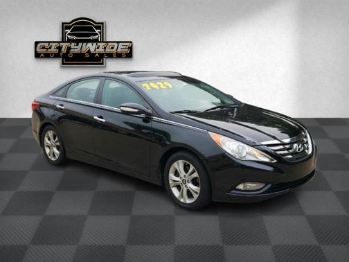 2011 Hyundai SONATA Limited 2.0T