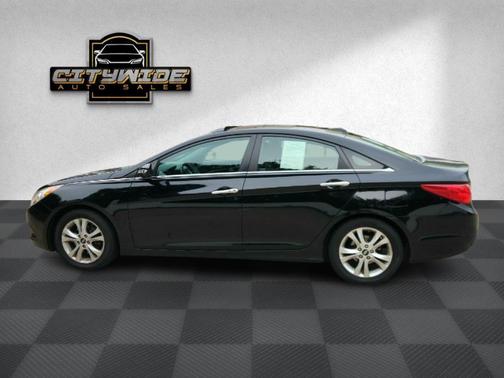 2011 Hyundai SONATA Limited 2.0T