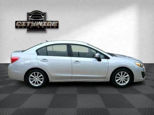 2013 Subaru Impreza 2.0i Premium
