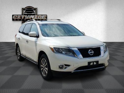 2016 Nissan Pathfinder SL