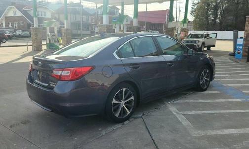 2017 Subaru Legacy Limited