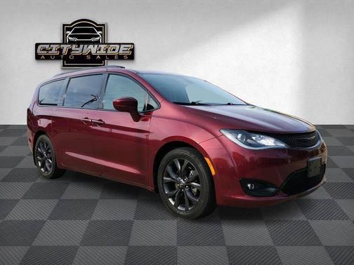2019 Chrysler Pacifica Touring Plus