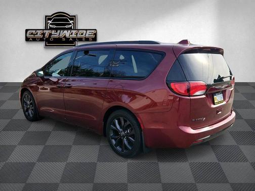 2019 Chrysler Pacifica Touring Plus
