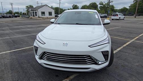 Summit White 2024 Buick Envista Preferred FWD