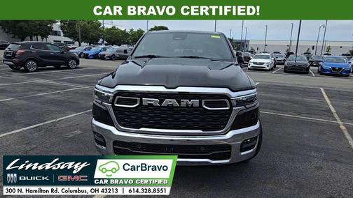 Diamond Black Crystal Pearlcoat 2025 RAM 1500 Big Horn/Lone Star