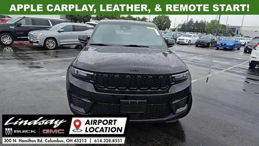 Diamond Black Crystal Pearlcoat 2025 Jeep Grand Cherokee Altitude