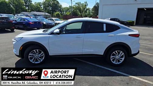 Summit White 2026 Buick Envista Preferred FWD