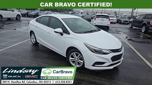 Summit White 2018 Chevrolet Cruze LT