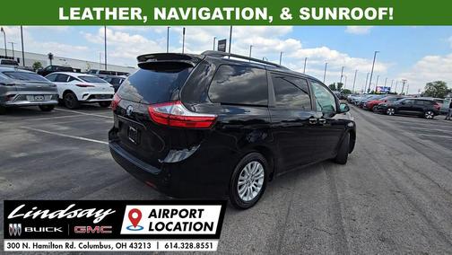 Midnight Black Metallic 2017 Toyota Sienna XLE Premium