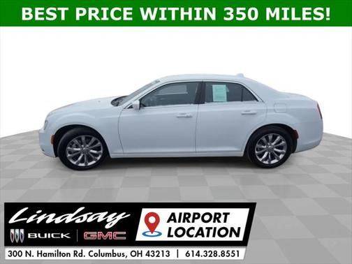 2022 Chrysler 300 Touring