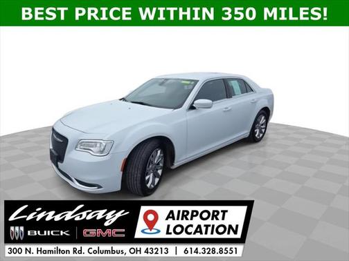 2022 Chrysler 300 Touring