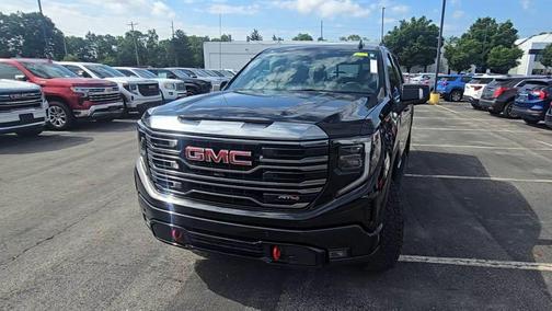 Onyx Black 2024 GMC Sierra 1500 AT4