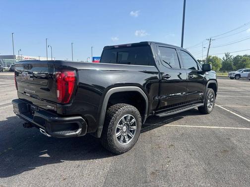 Onyx Black 2024 GMC Sierra 1500 AT4