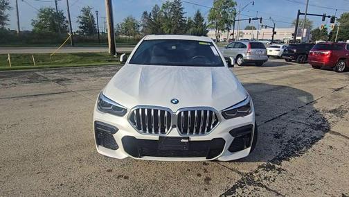 Mineral White Metallic 2022 BMW X6 xDrive40i