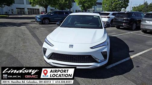 Summit White 2026 Buick Envista Sport Touring FWD