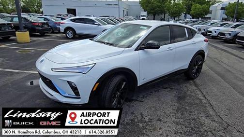 Summit White 2026 Buick Envista Sport Touring FWD