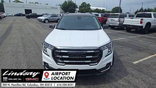 Summit White 2023 GMC Terrain AWD AT4